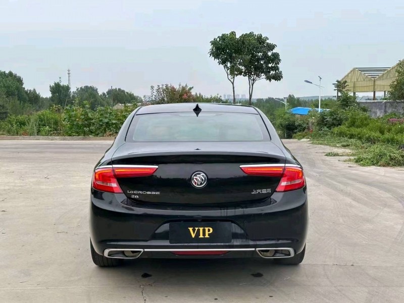 淄博18年别克君越9