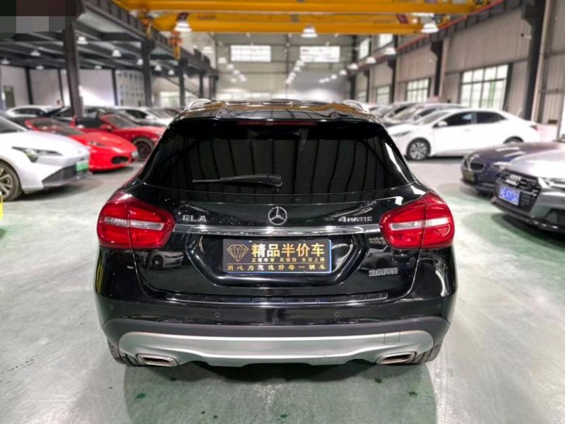 东莞15年奔驰GLA9