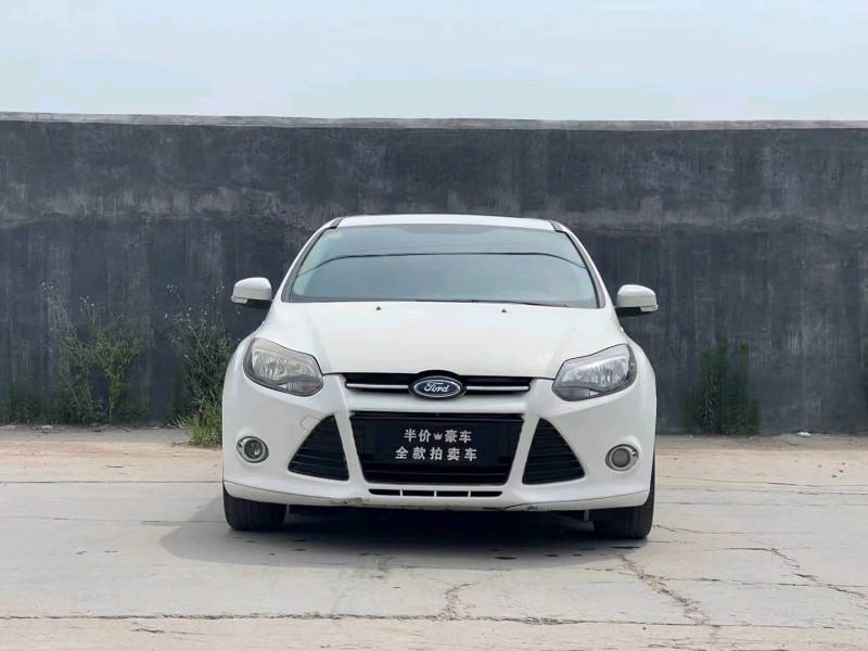 济南13年福特福克斯1