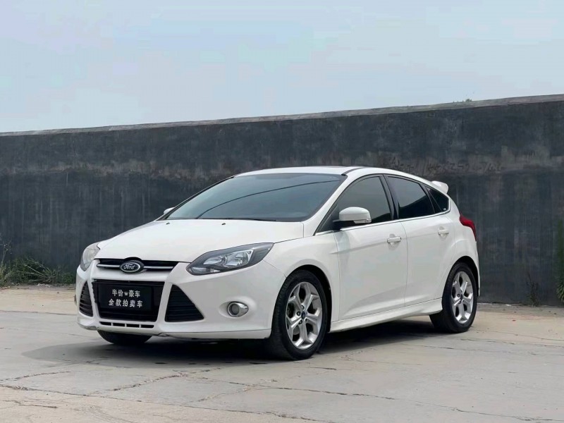 济南13年福特福克斯2
