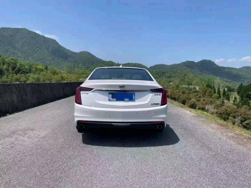 嘉兴20年凯迪拉克CT69