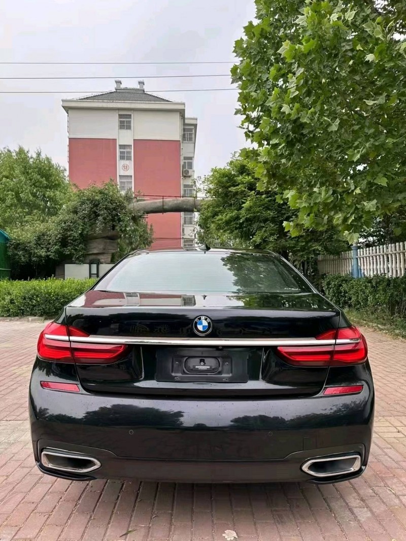 潍坊18年宝马7系8