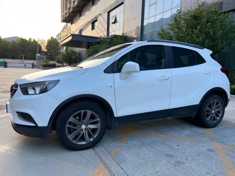 济宁16年别克昂科拉2