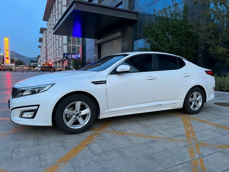 济宁16年起亚K52