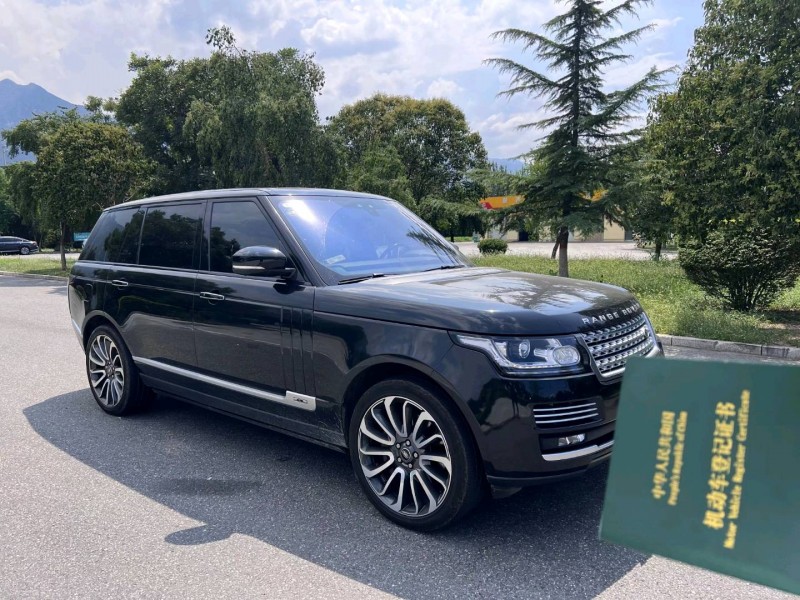 枣庄18年路虎揽胜行政3