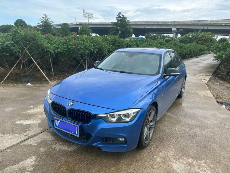 中山18年宝马3系4