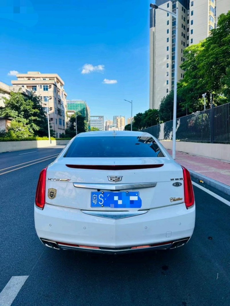 东莞15年凯迪拉克XTS9