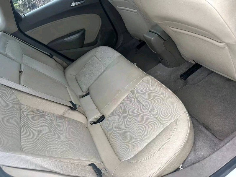 广州15年别克英朗8