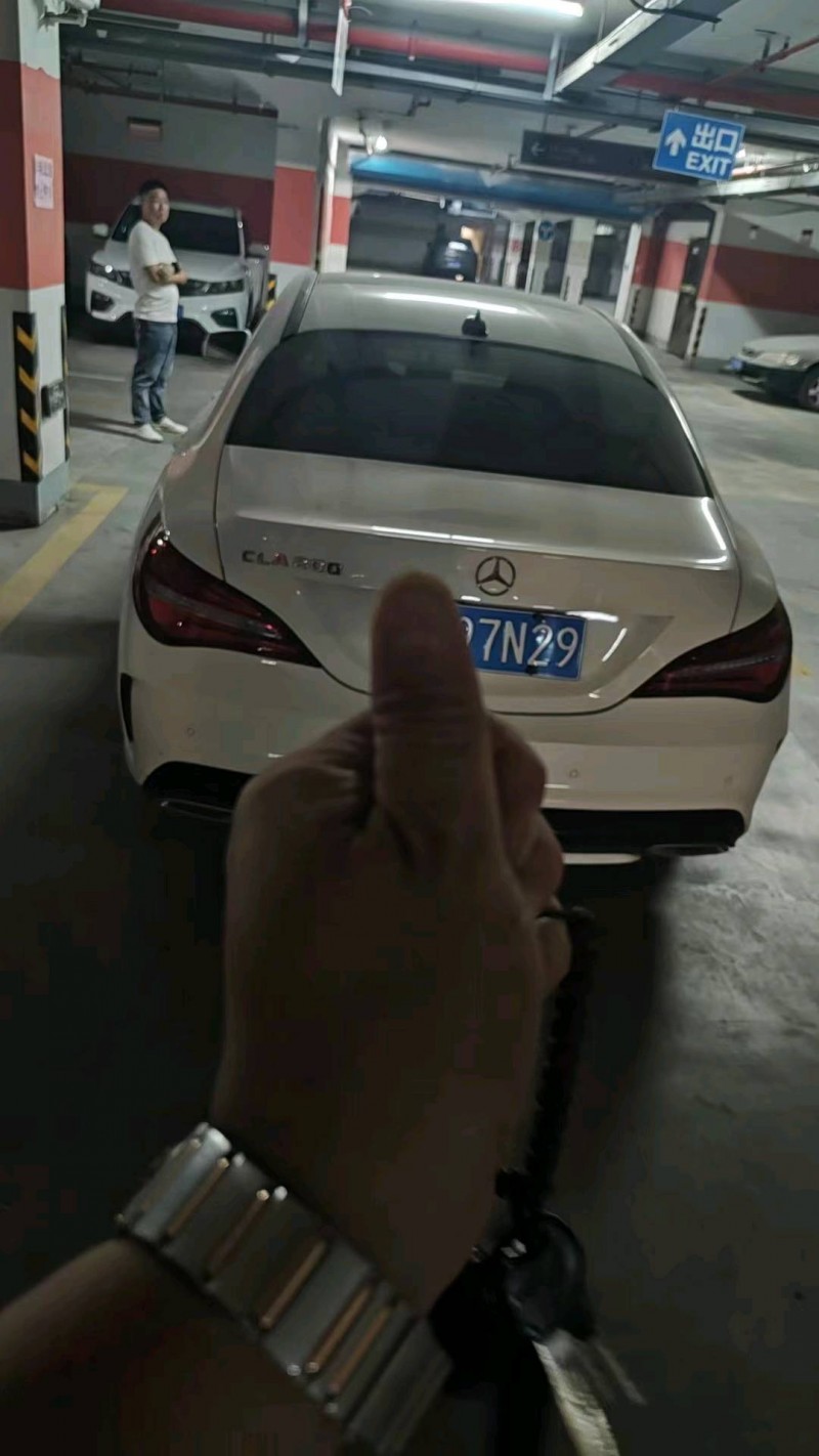 常州17年奔驰CLA4