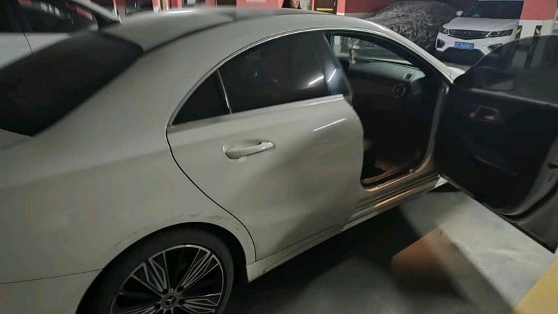 常州17年奔驰CLA8