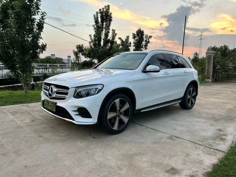 徐州19年奔驰GLC3