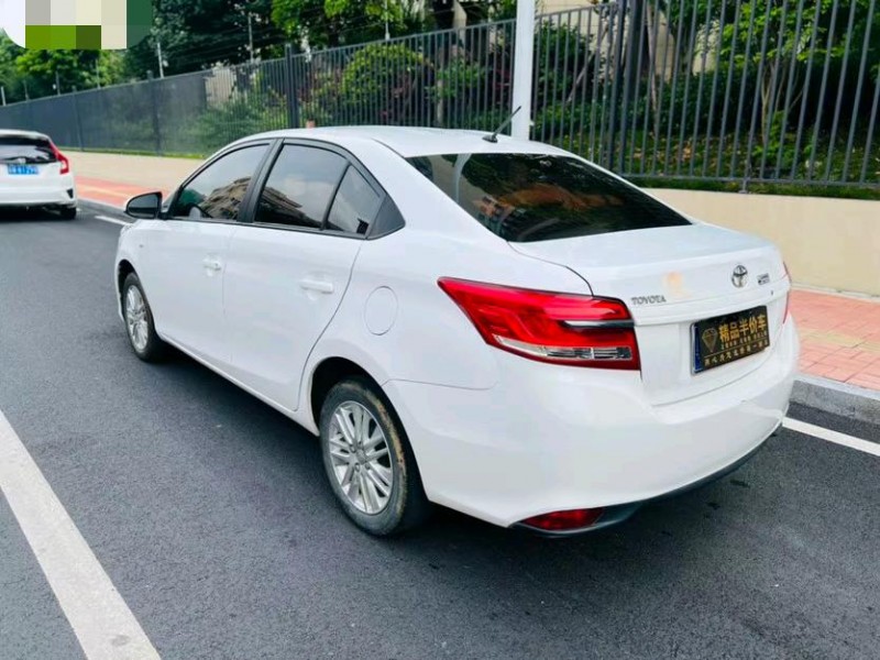 东莞17年丰田YARiS L 致享8