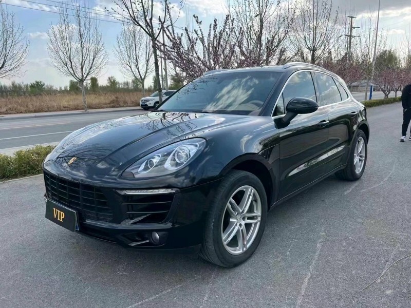 廊坊15年保时捷Macan2
