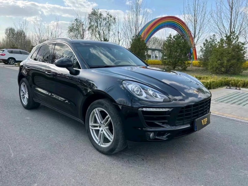 廊坊15年保时捷Macan3