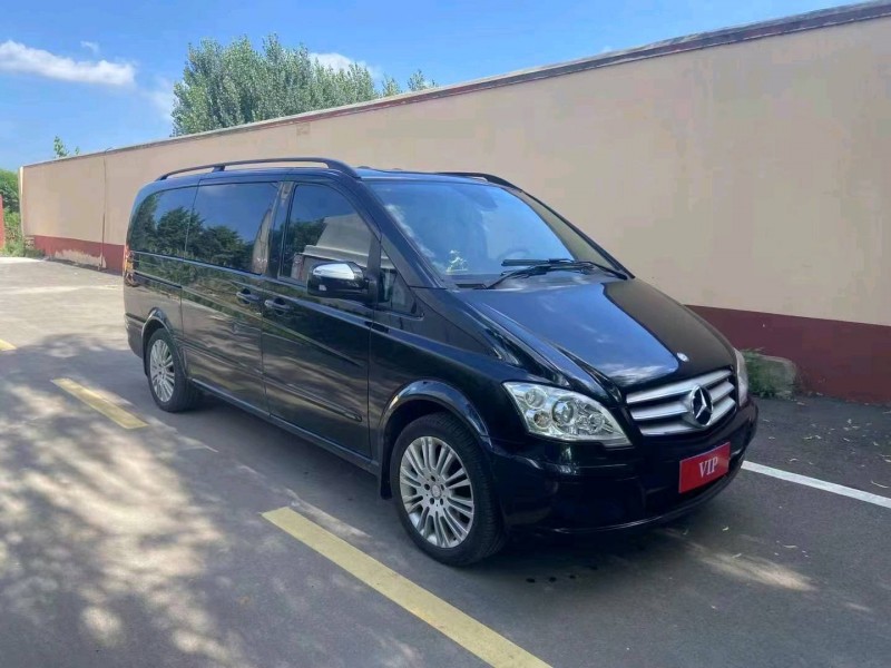 淄博13年奔驰唯雅诺3