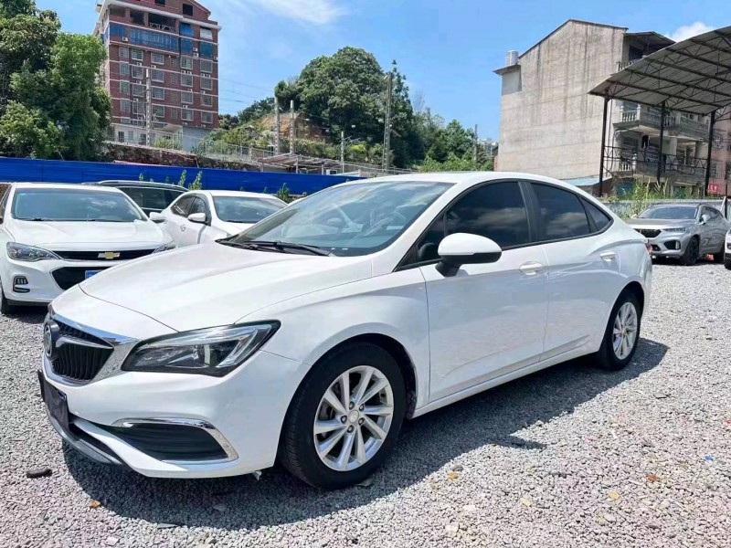 衡阳18年别克威朗6