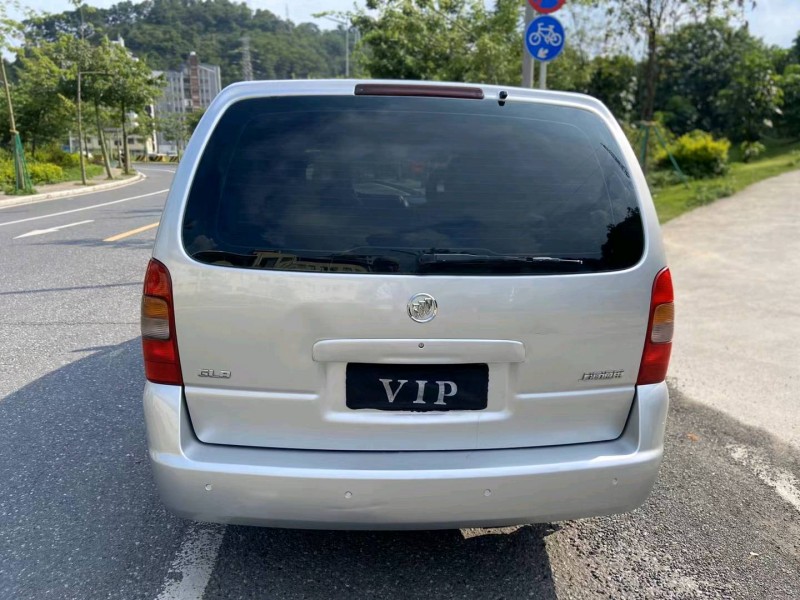 广州09年别克GL85