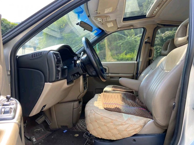 广州09年别克GL89