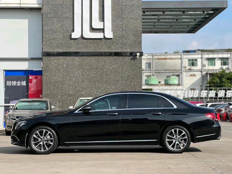 东莞18年奔驰E8