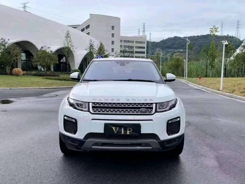 嘉兴18年路虎极光1