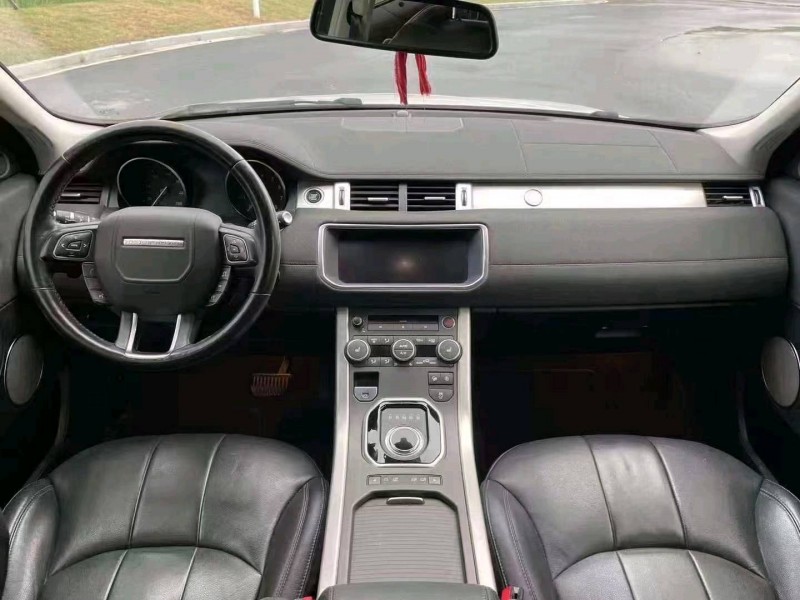 嘉兴18年路虎极光6