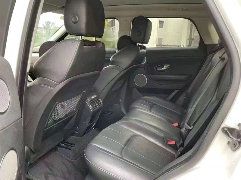 嘉兴18年路虎极光8