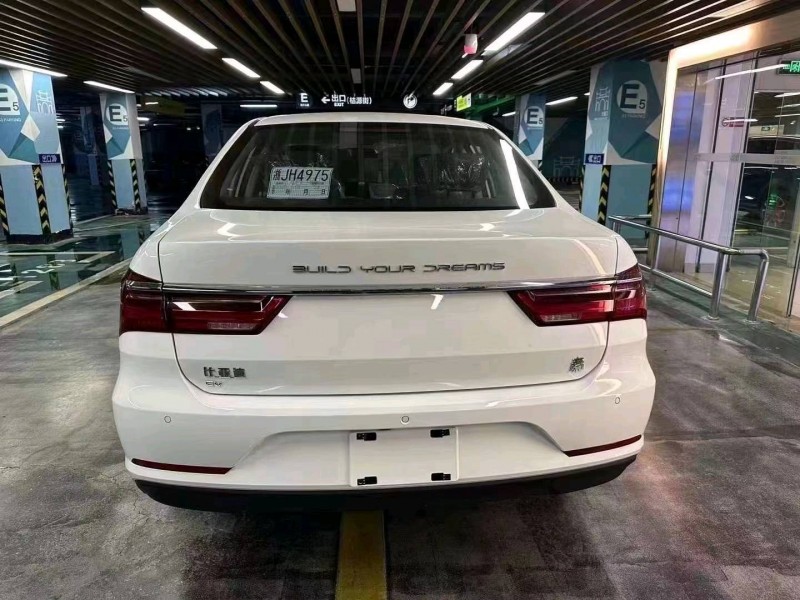 湖州23年比亞迪秦8