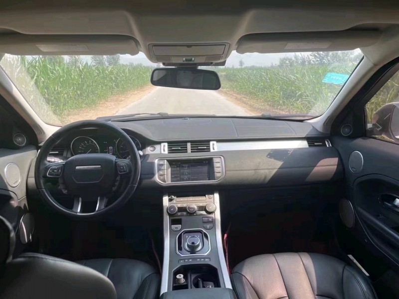 淄博15年路虎极光2