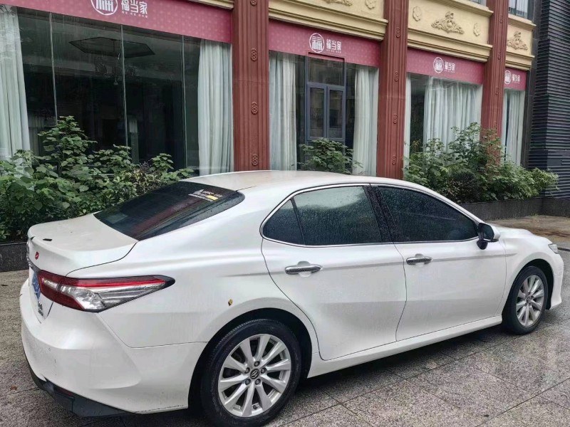 宜昌18年丰田凯美瑞8