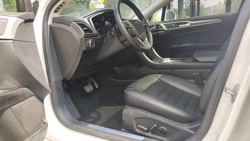 苏州17年福特蒙迪欧8