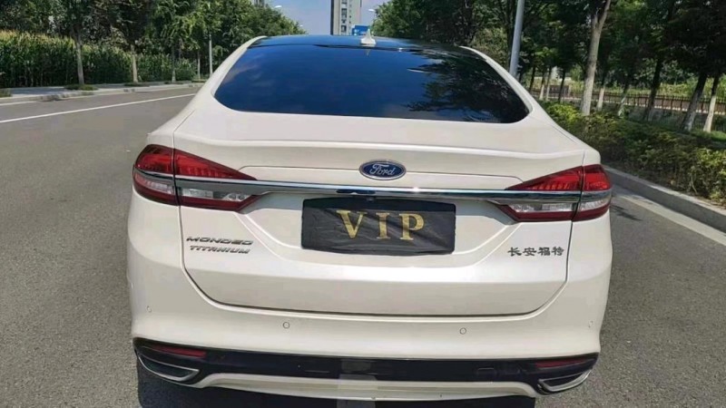 苏州17年福特蒙迪欧9