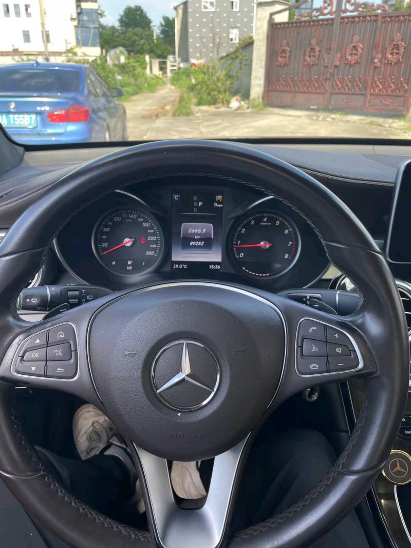 嘉兴16年奔驰GLC9