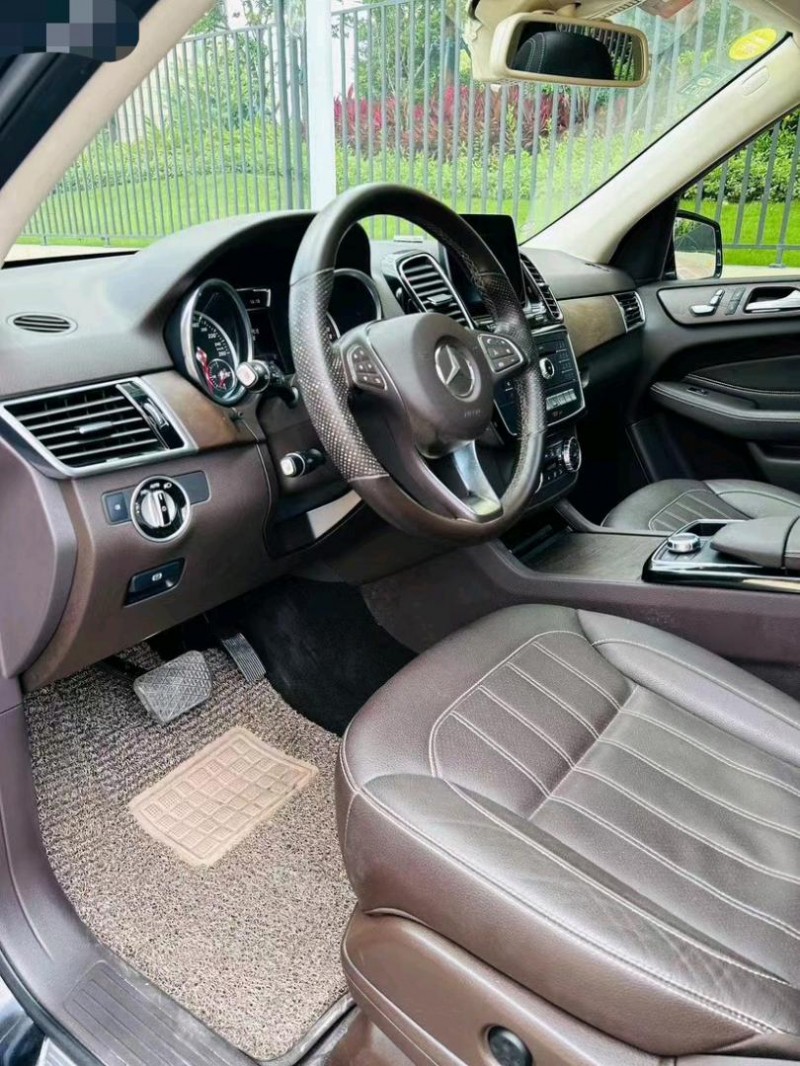 东莞17年奔驰GLE4