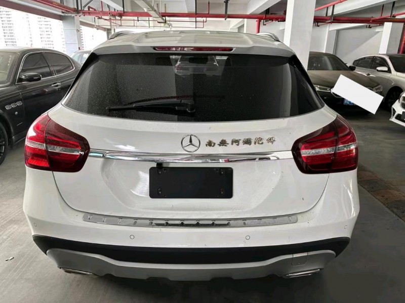 嘉兴17年奔驰GLA3