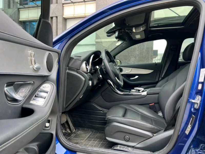 东莞19年奔驰GLC6