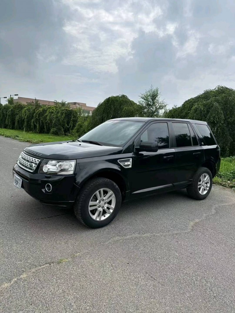 沈阳13年路虎神行者3