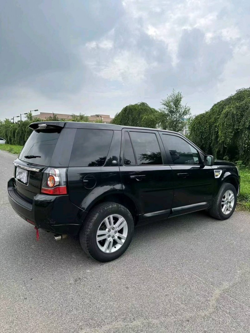 沈阳13年路虎神行者4