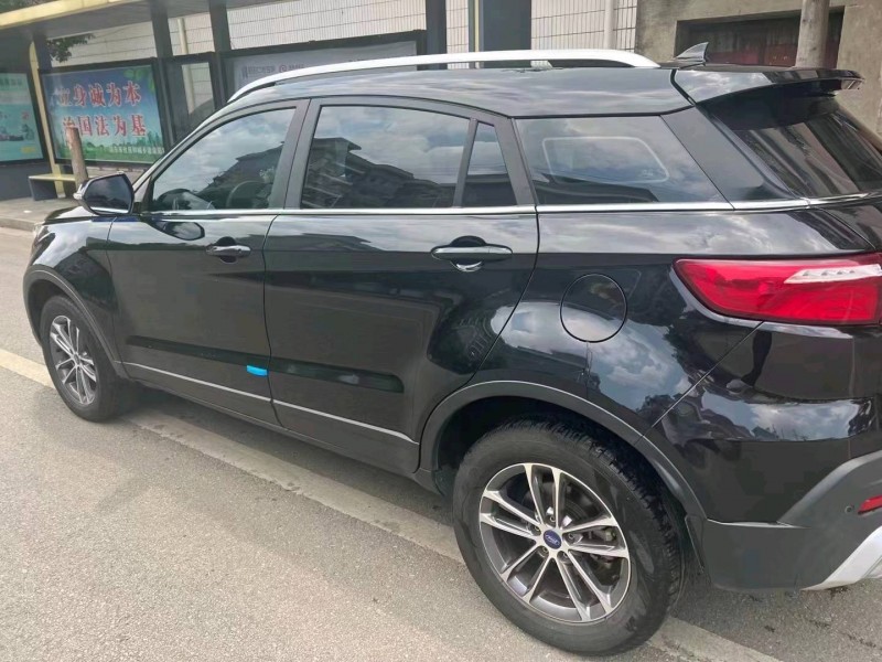 衡阳19年福特领界4