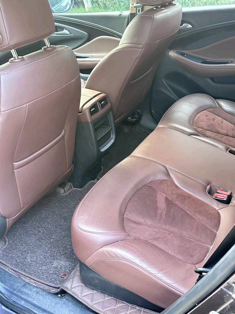 徐州17年别克昂科威5