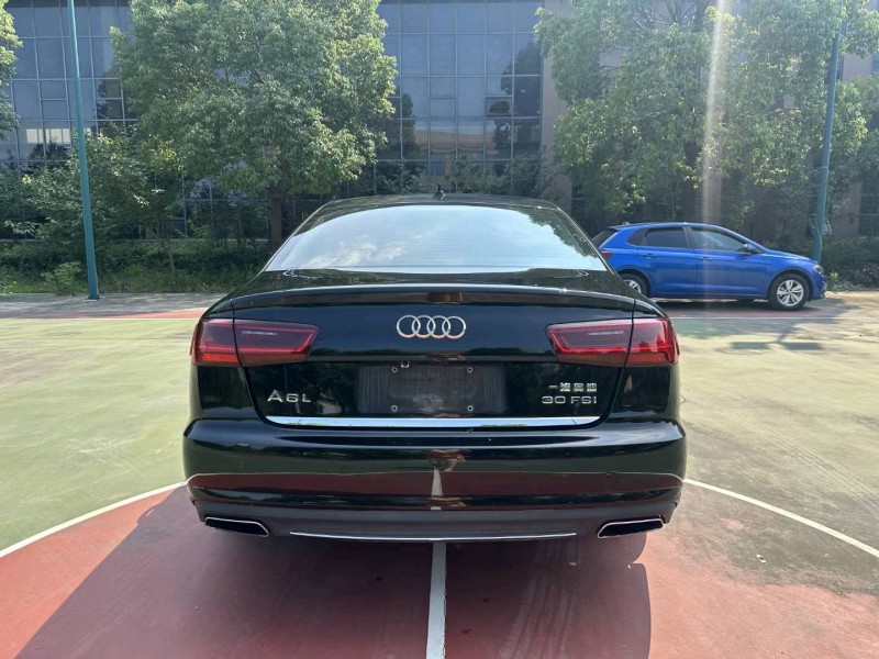 襄陽17年奧迪A6L8