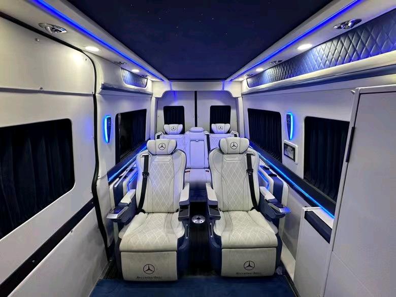 盐城15年奔驰斯宾特6