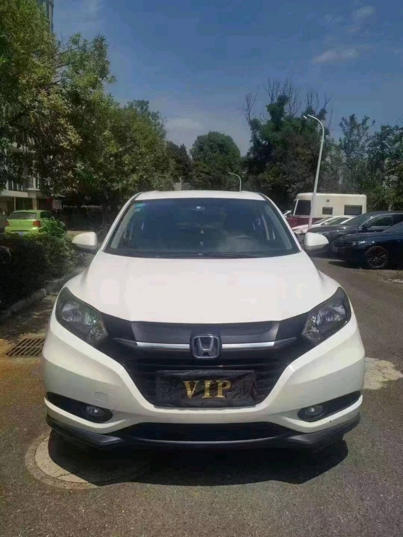 宜昌17年本田缤智1