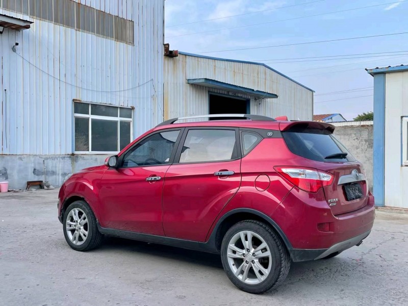 濟寧15年長安汽車CS357
