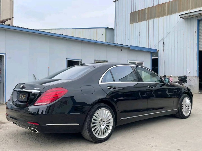 济宁14年奔驰S8