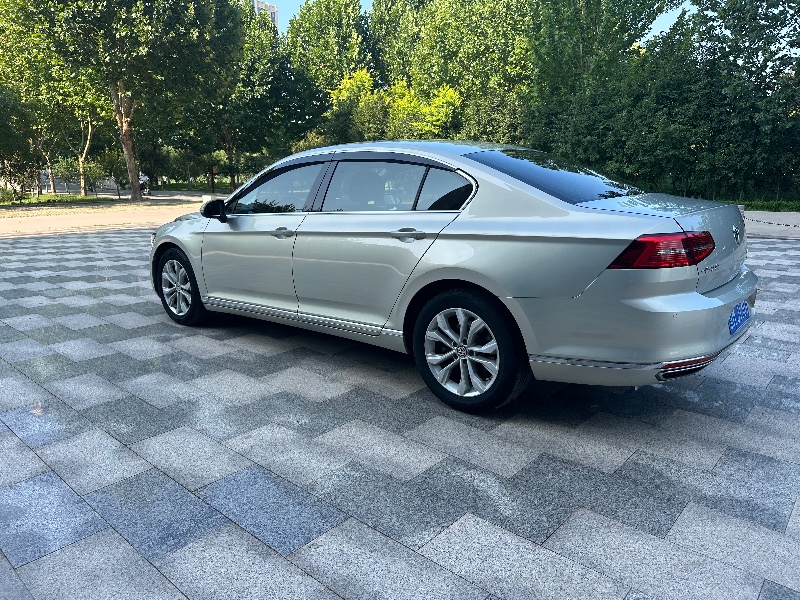 邢台18年大众迈腾8