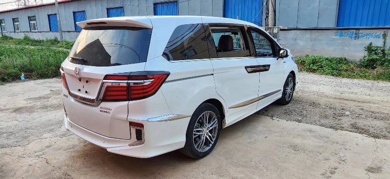 邢台19年本田艾力绅4