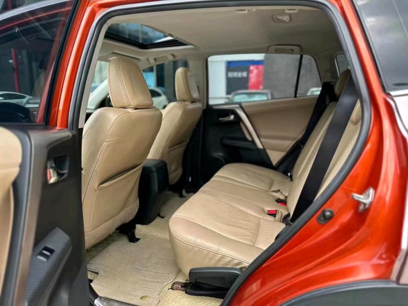 东莞14年丰田RAV4荣放5