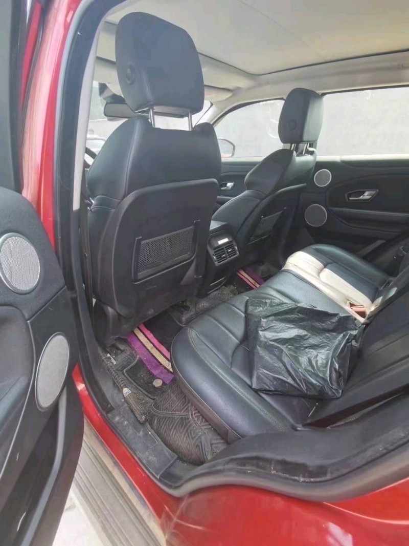 东营17年路虎极光7