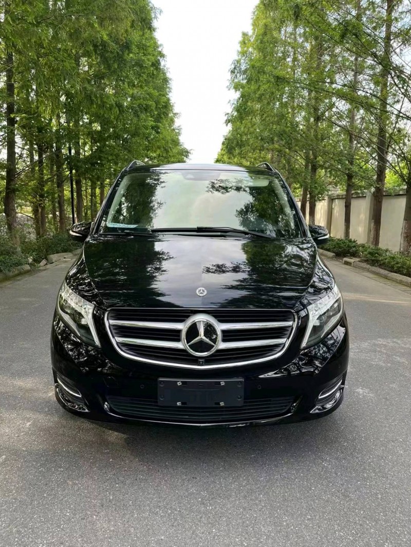 徐州20年奔驰V1