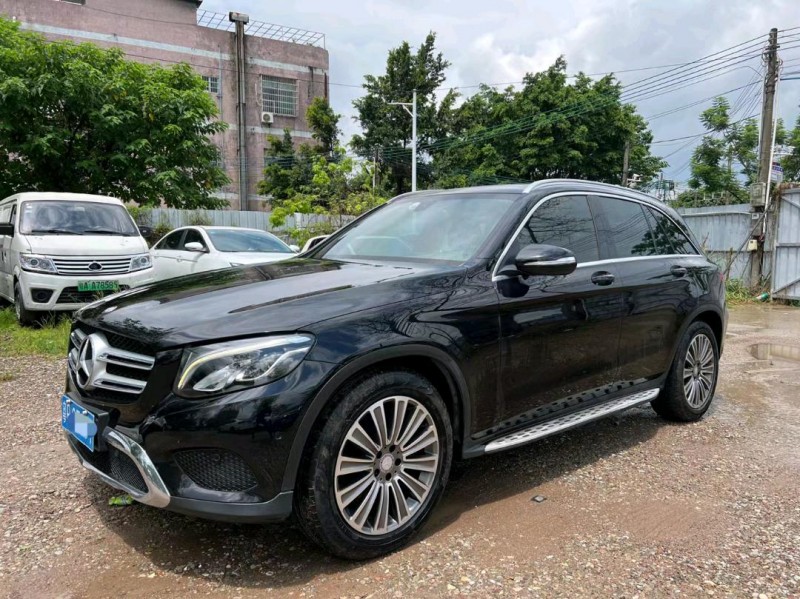 广州16年奔驰GLC2